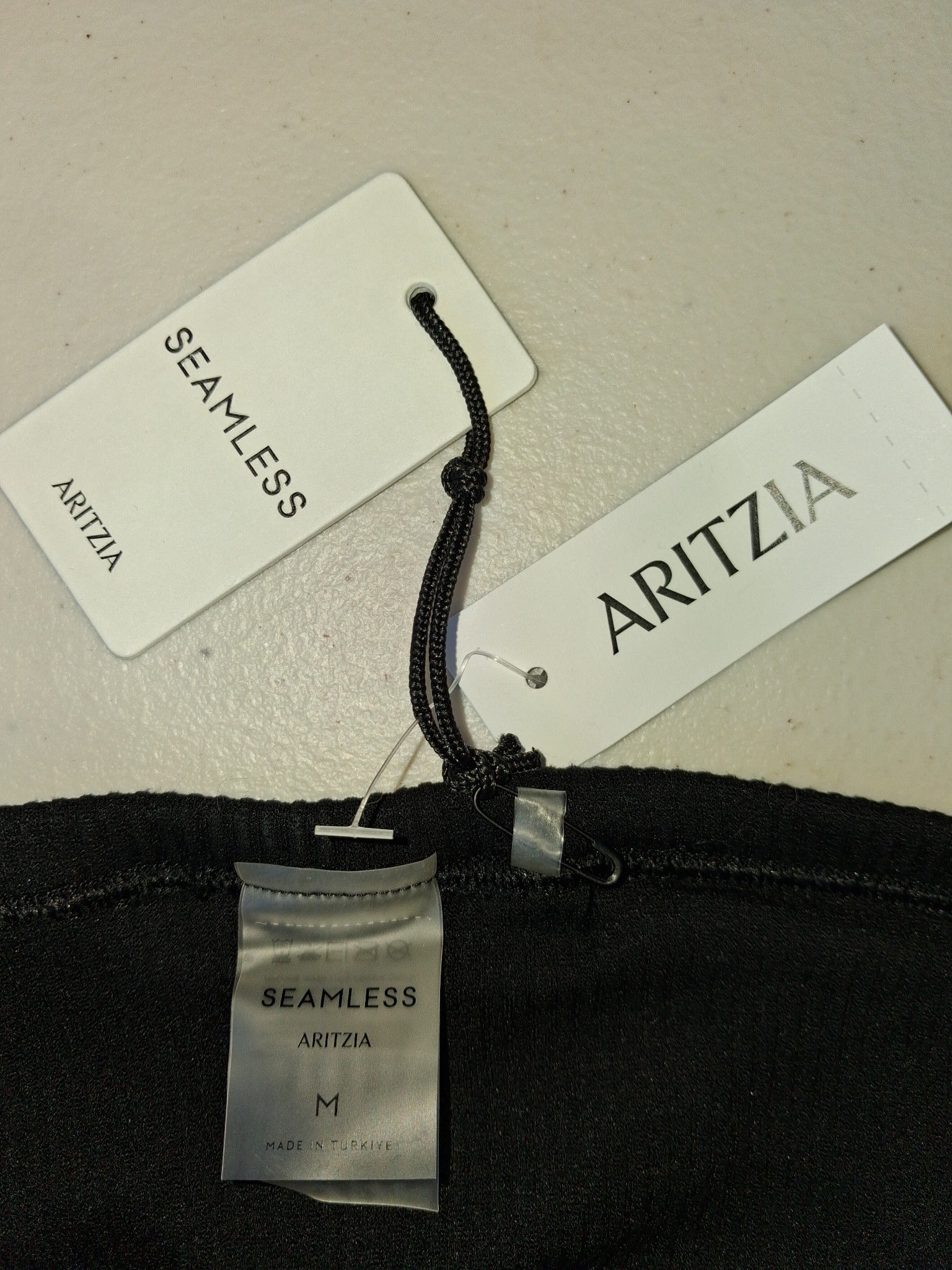 Aritzia Babaton Seamless Ribbed Tube Top - Black Size M - Image 2